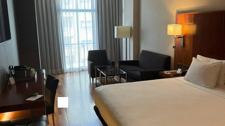 AC Hotel Aitana Madrid – Guía Completa y Opiniones 2 ac hotel aitana habitación