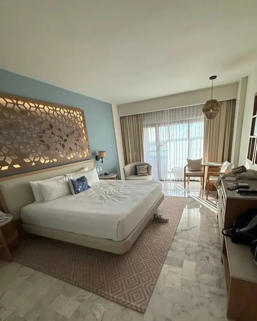 Wyndham Grand Cancún-1