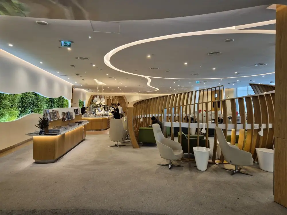 skyteam lounge-DXB