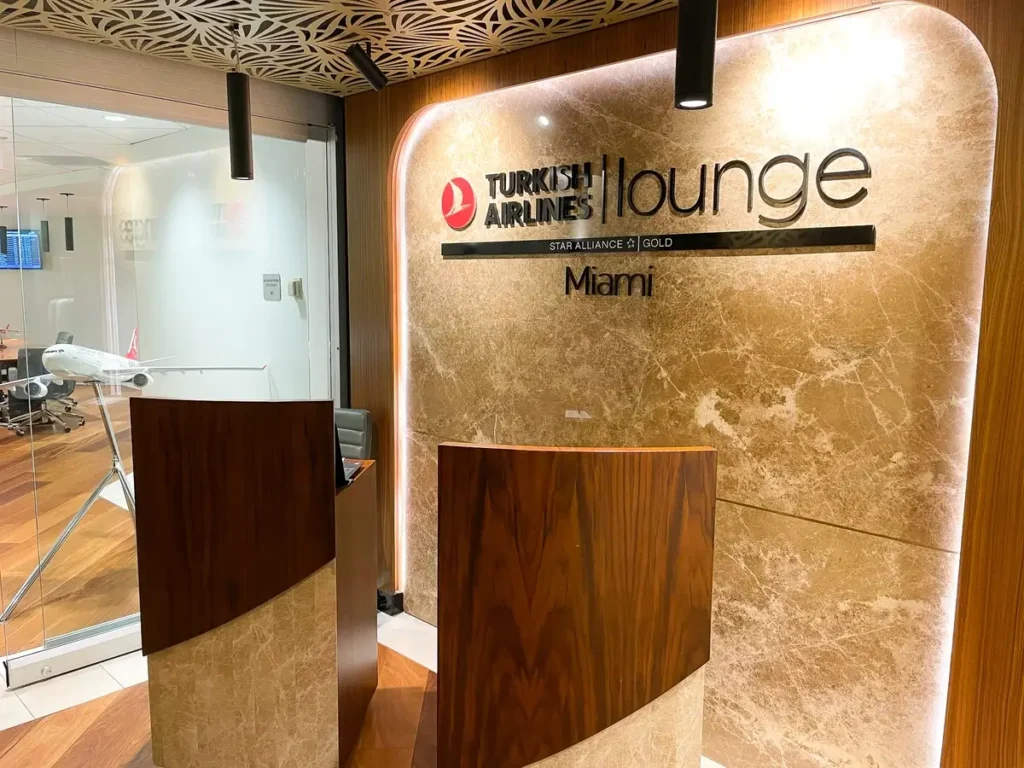 MIAMI Turkish Airlines Lounge -Concourse E